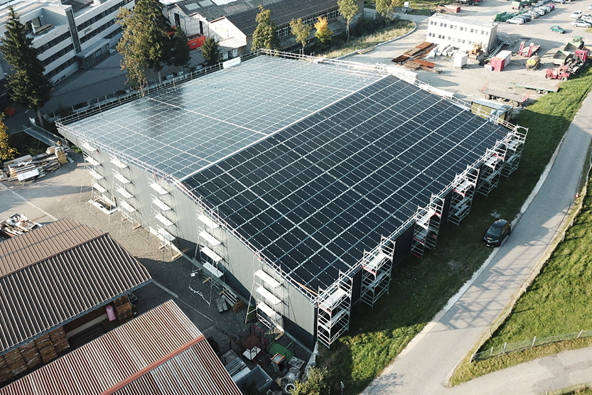clevergie Photovoltaik Aufdachanlage Industriehalle Wyssachen